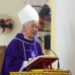 Đức Giám mục Anphong cử hành Lễ Tro khai mạc Mùa Chay tại nhà thờ chính tòa Xã Đoài