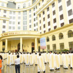 Làm phép Trung tâm Mục vụ TGP Hà Nội và Bế mạc Đại hội HĐGM lần thứ XV