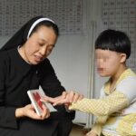 Tri ân những người lái đò thầm lặng